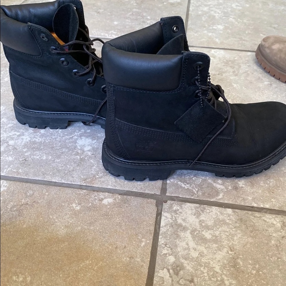 Timberlands - Picture 4 of 4